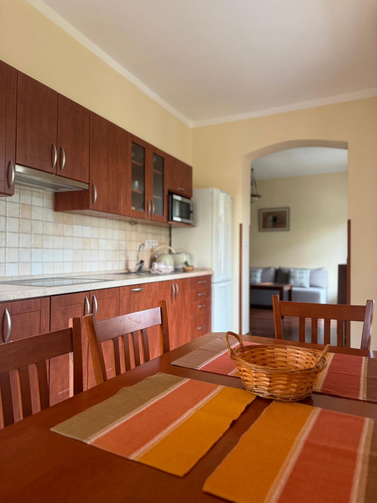 Apartmany Basta & Wellness Сушице Экстерьер фото